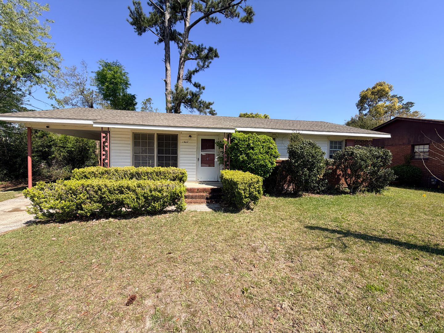 Valdosta House: 1502 E Moore St