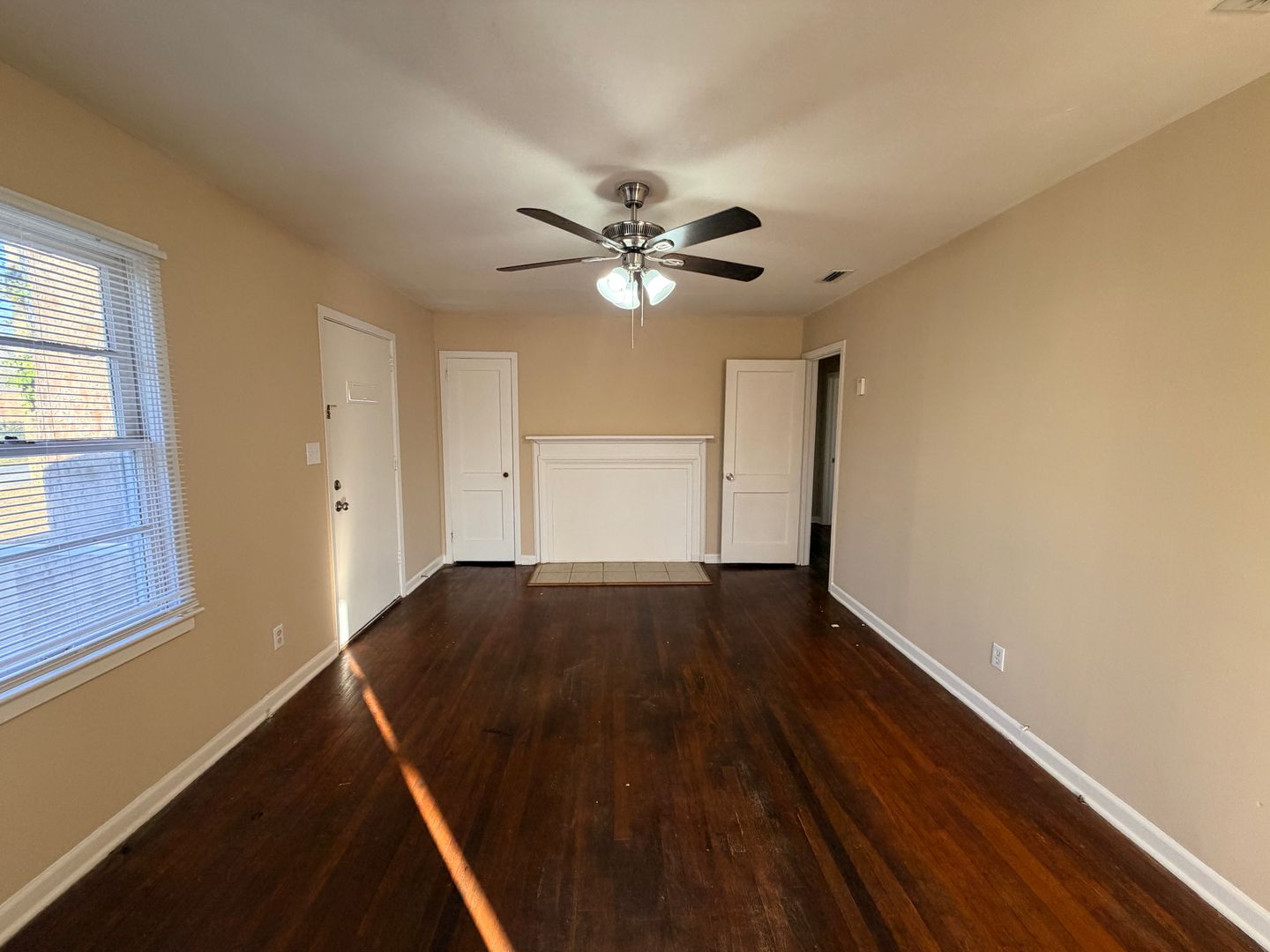 Valdosta House: 407 Canna Drive