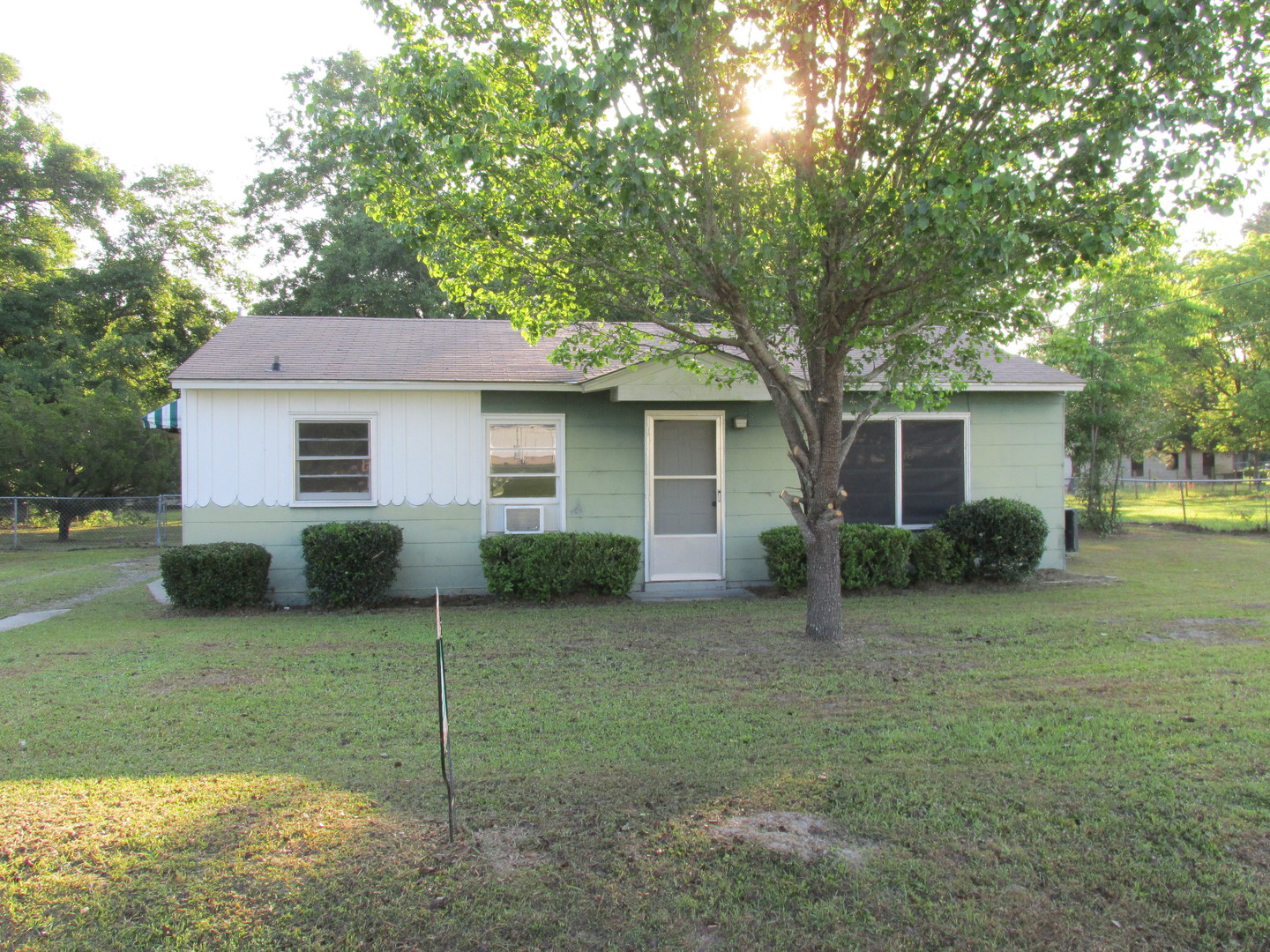 Valdosta House: 213 Herbert Street