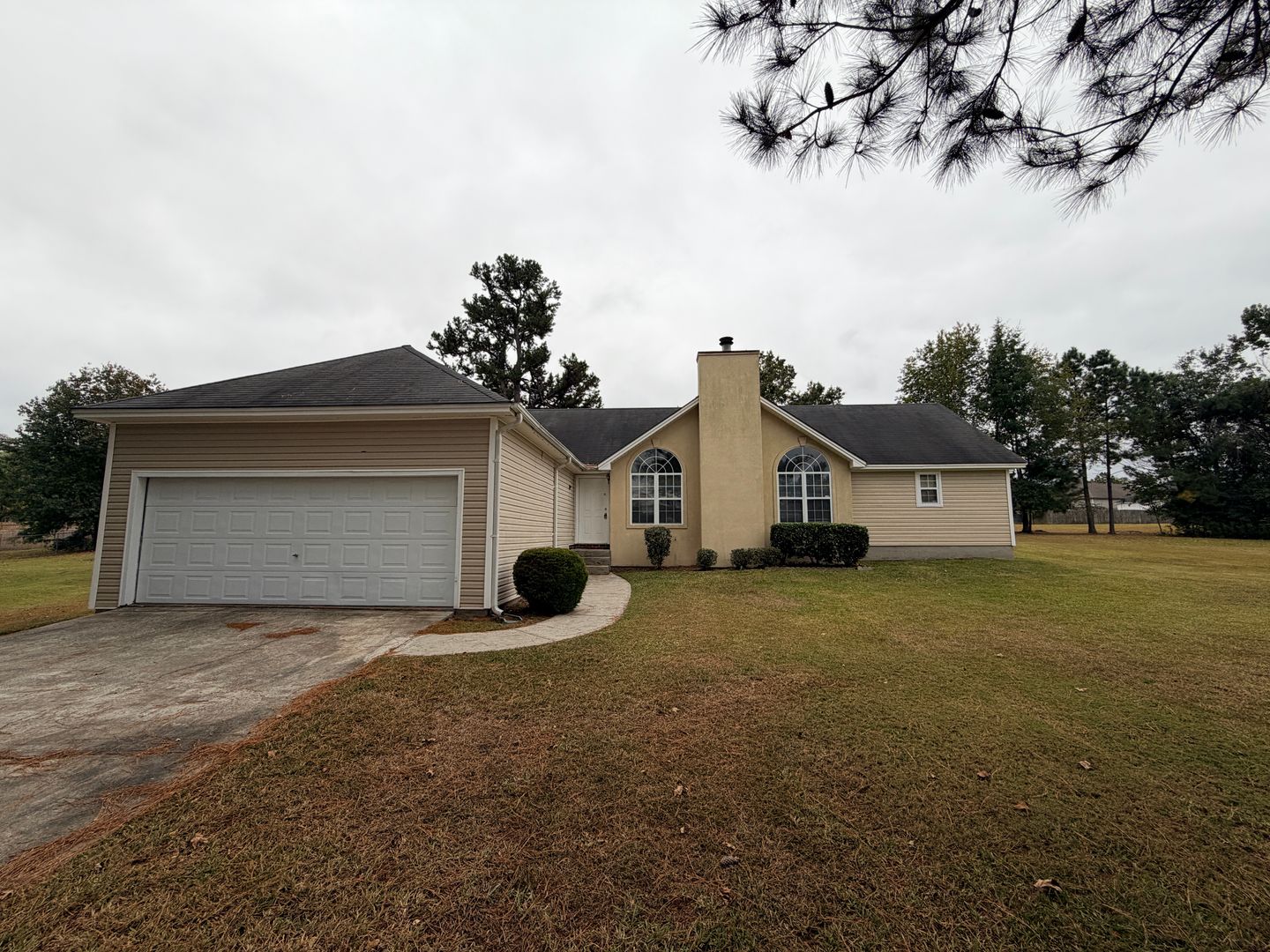 3 Bedroom/2 Bath home in North Lake Subdivision 