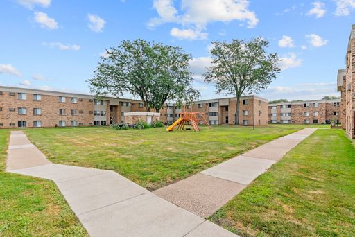 Perfect location. Great space, and well maintained – photo 1