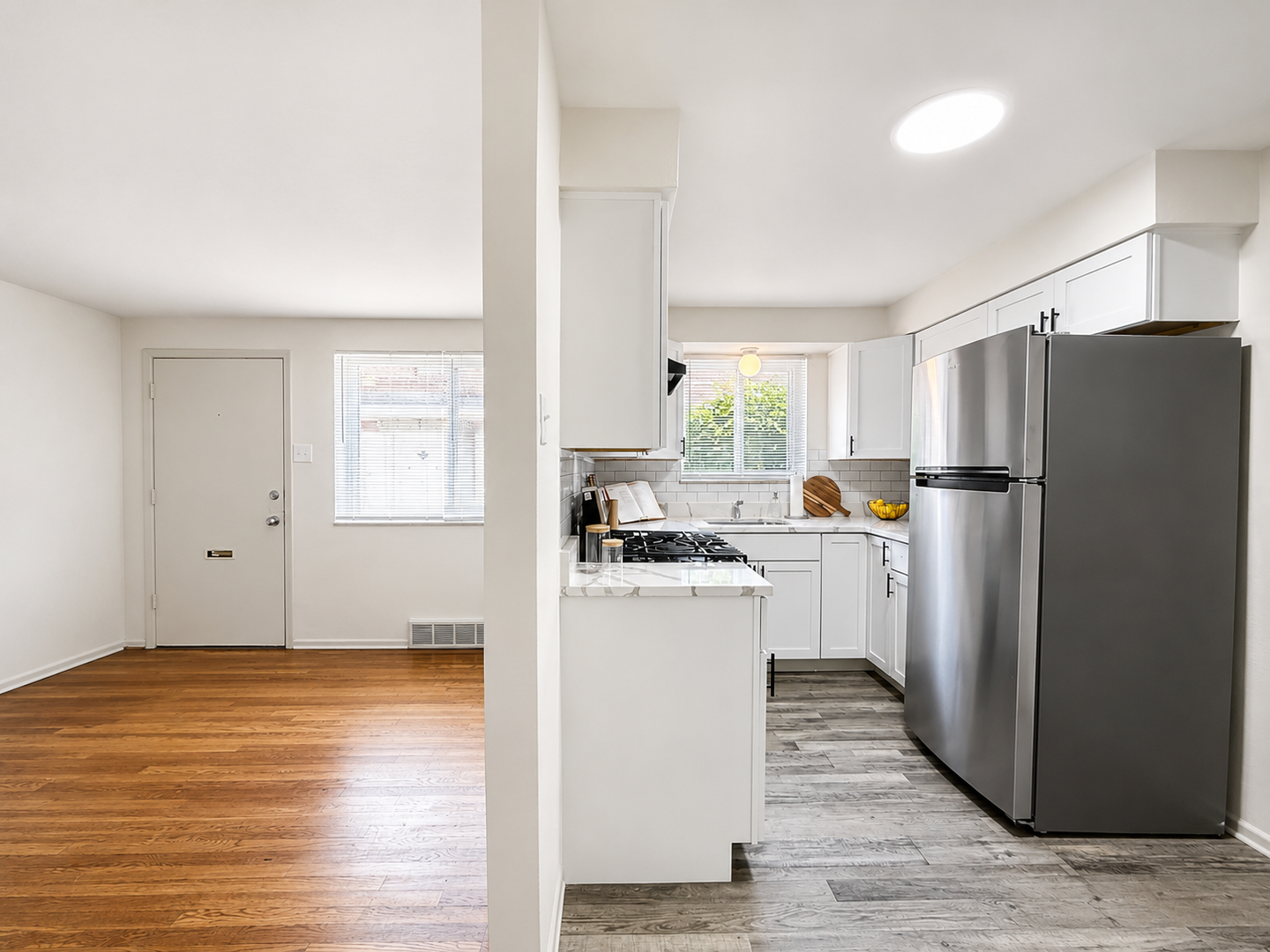 St. Louis Apartment: Hallmark Terrace Apartments