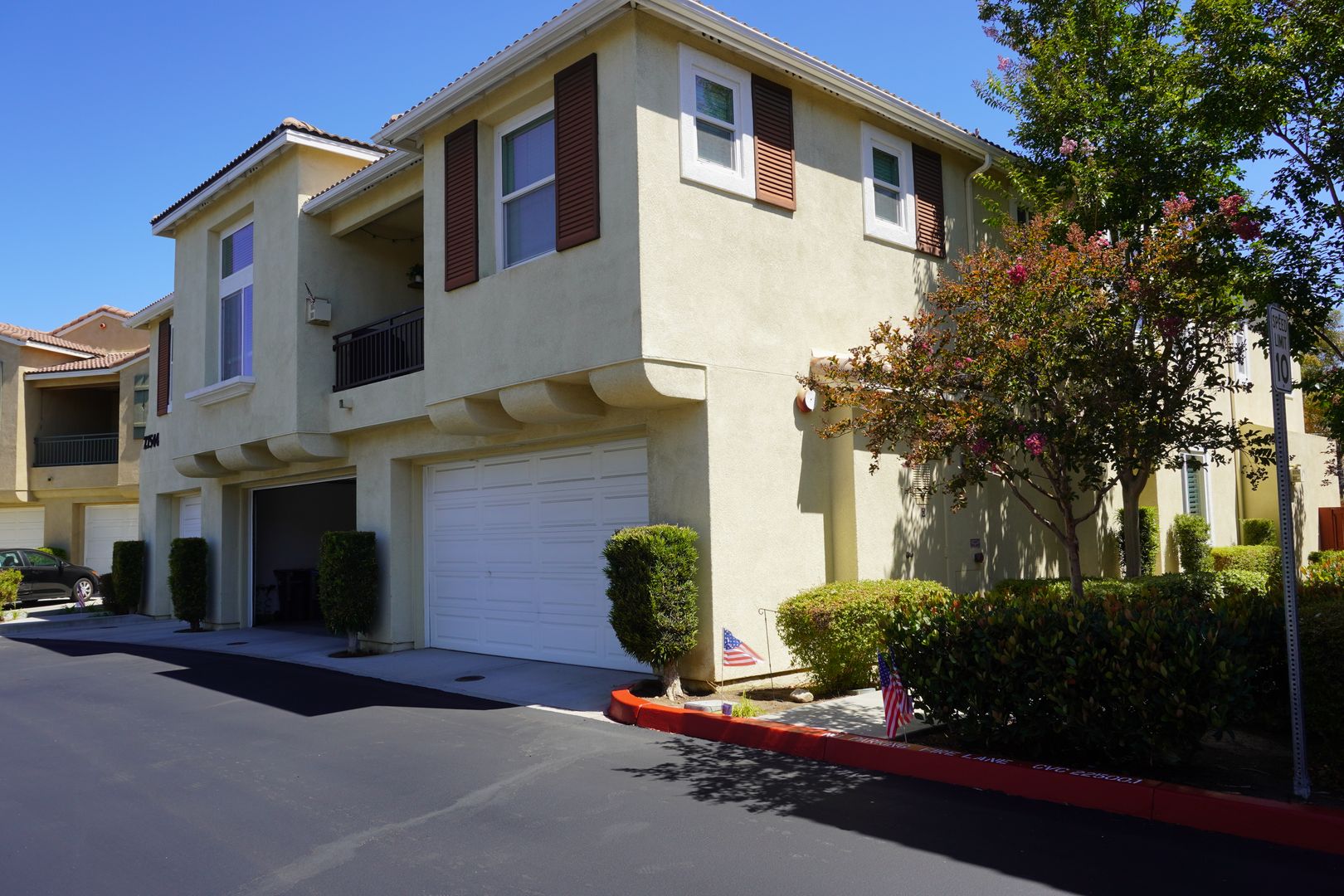 Murrieta House: 27544 Papillion St #3