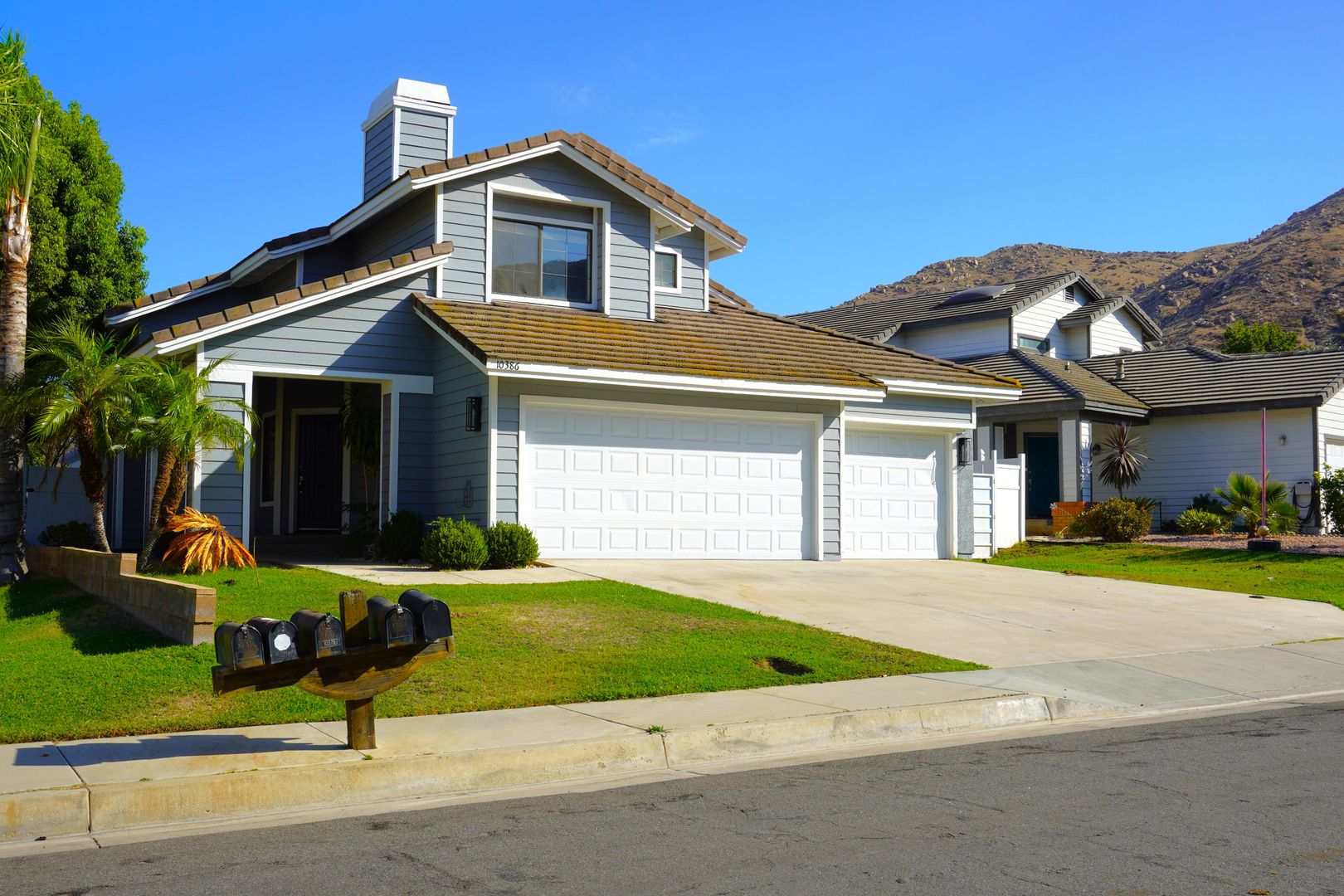 Moreno Valley House: 10386 Meadow Creek Dr