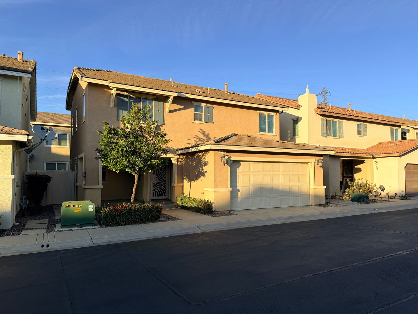 Beaumont House: 1422 Silverberry