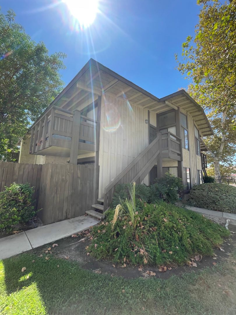 Colton House: 1150 S. Meadow Lane #8
