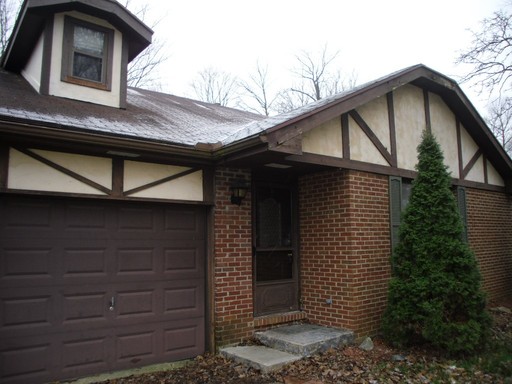 Beautiful Condo In East Richmond – photo 1