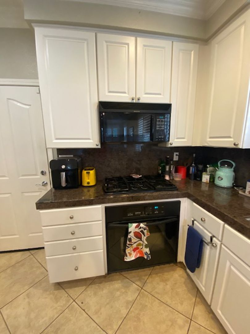 567 Abruzzi Court 6 of 11
