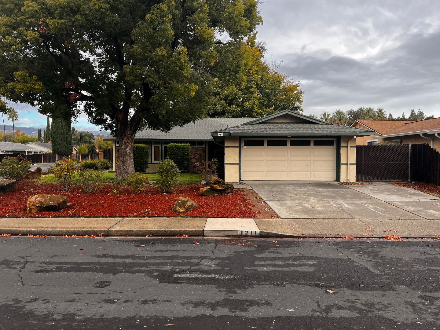 Vacaville House: 1211 Alderwood Way