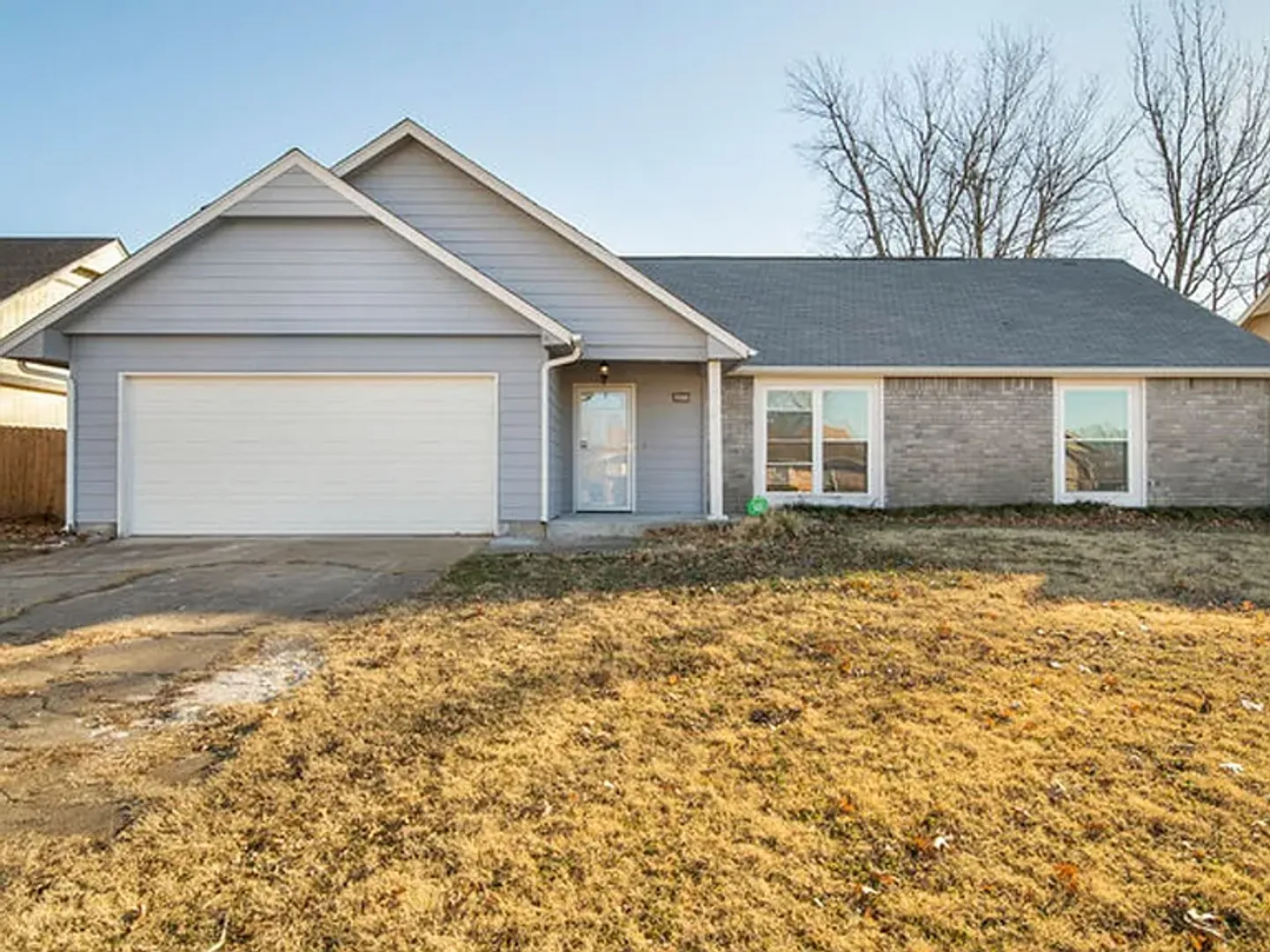 Tulsa House: 2823 S 138th E Ave