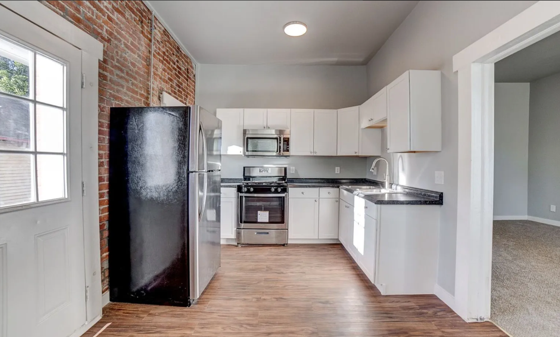 Sapulpa Apartment: 322 S Park St