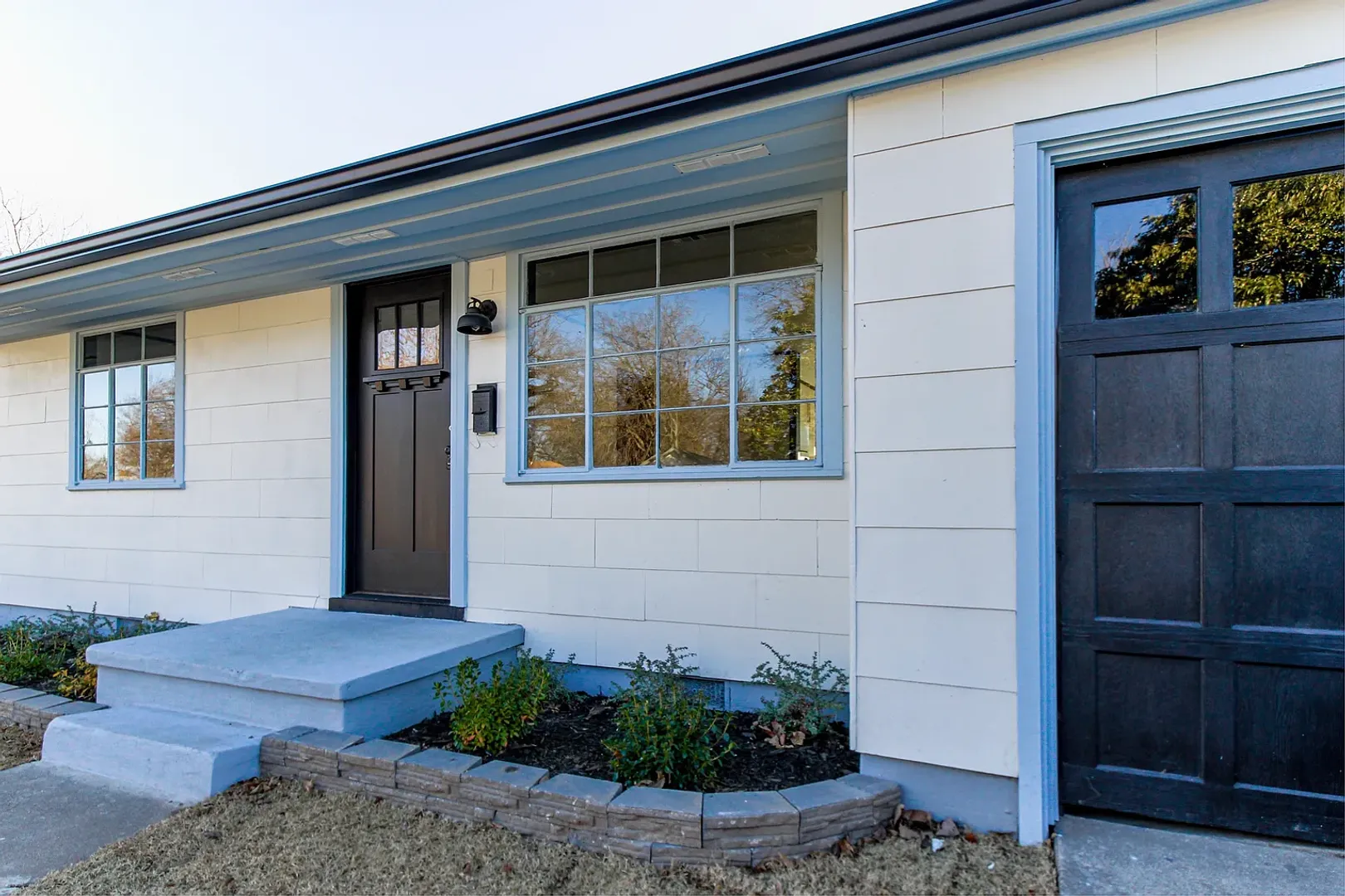 Tulsa House: 608 E Zion St