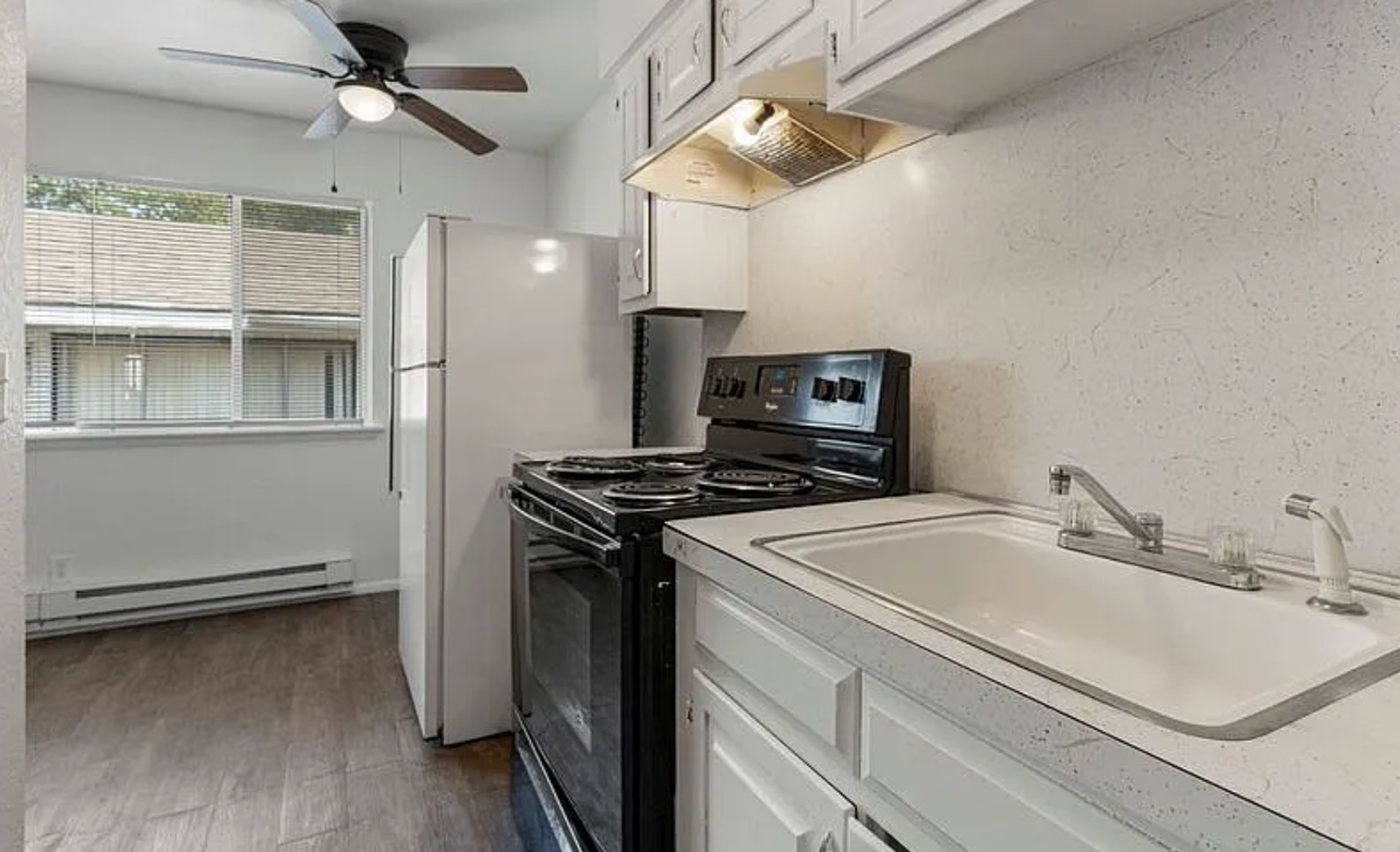 Tulsa Apartment: 4633 S 33rd W Ave