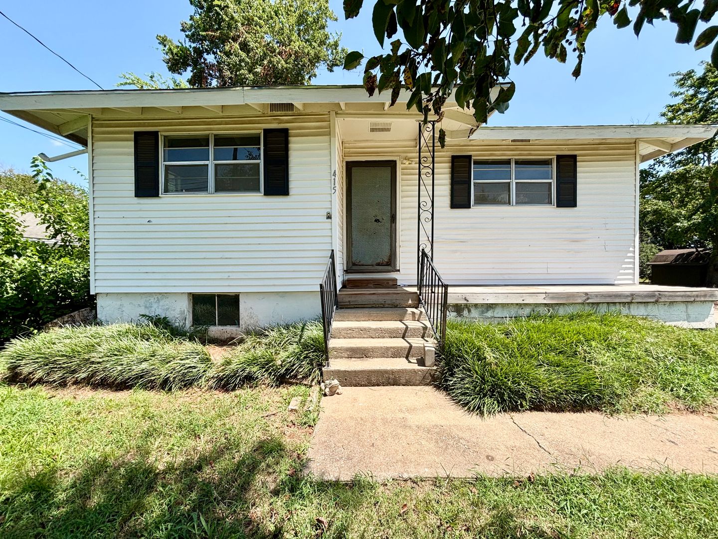 Jenks House: 415 N Forest Street