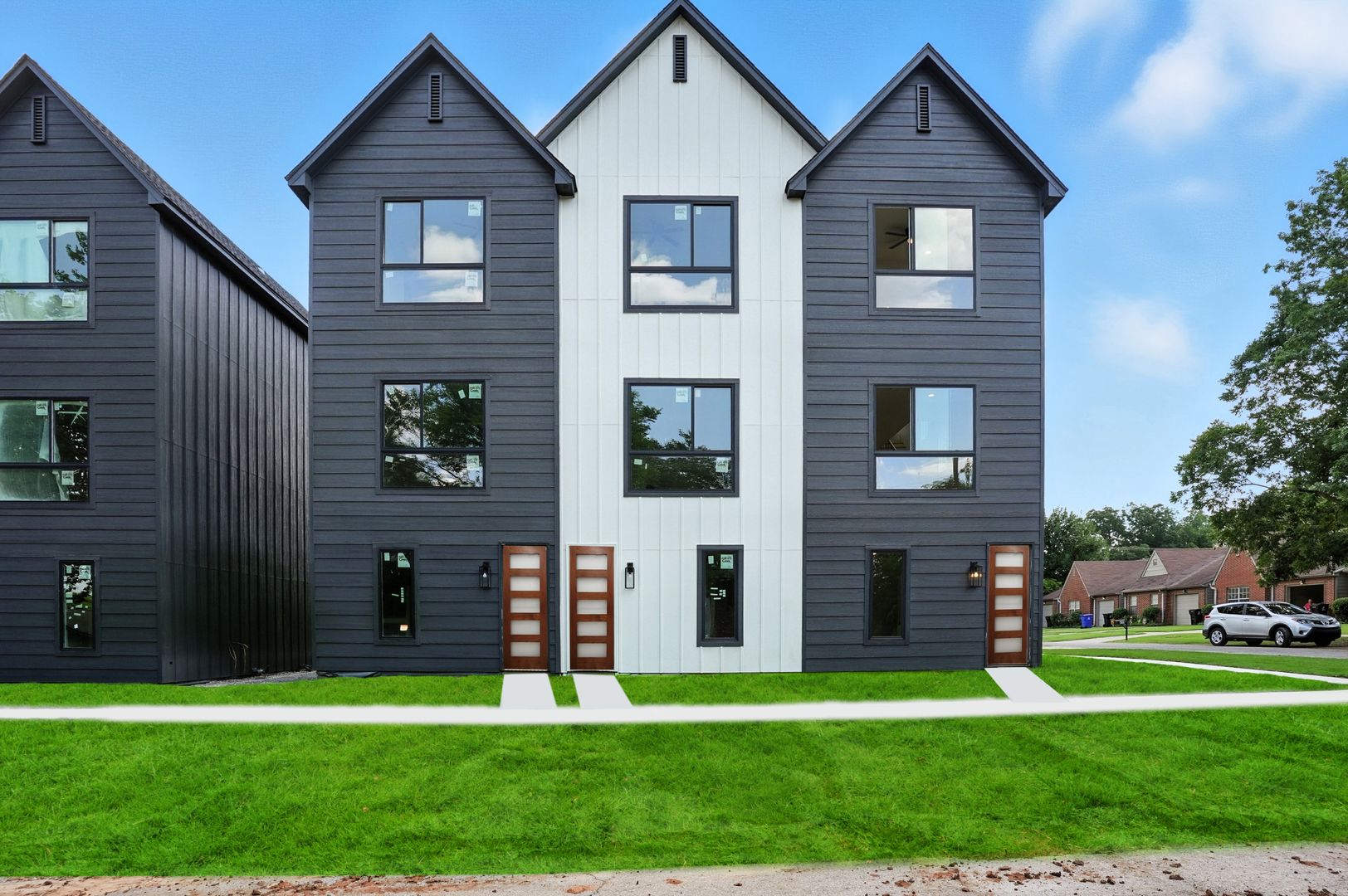 Broken Arrow Apartment: 401 N Date Ave