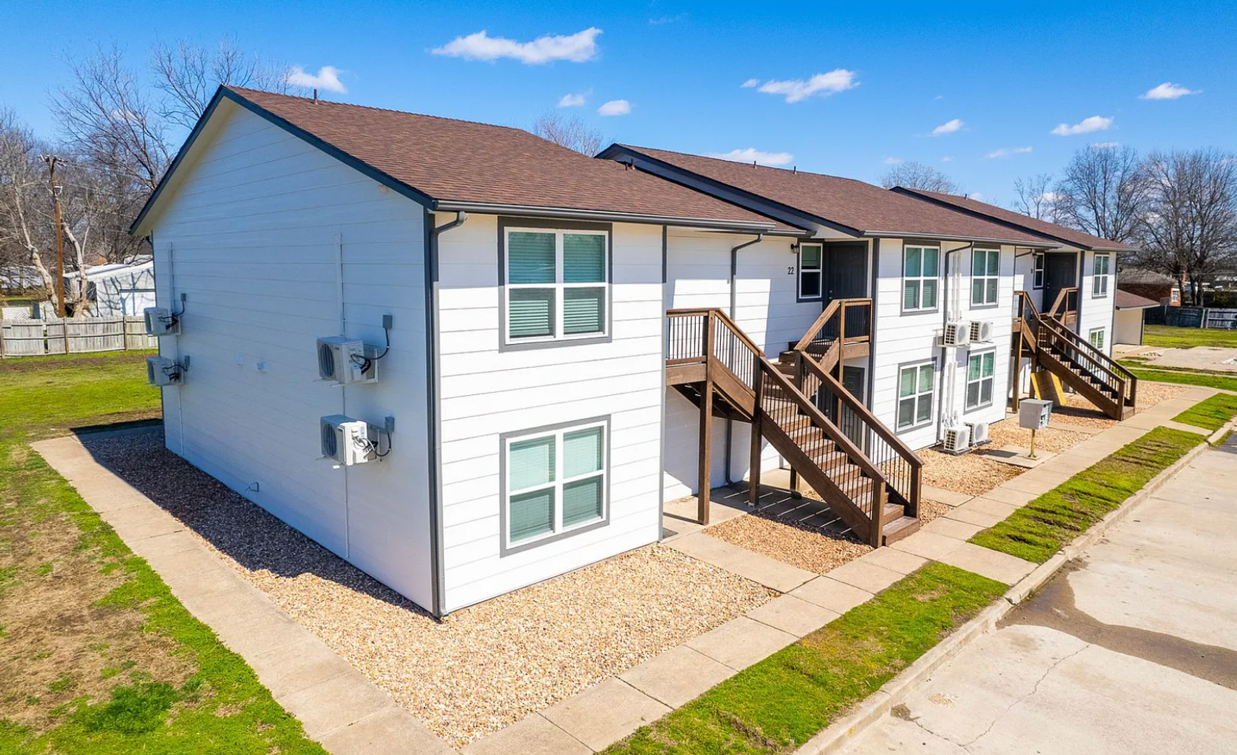 Skiatook Apartment: 508 W Rogers Blvd