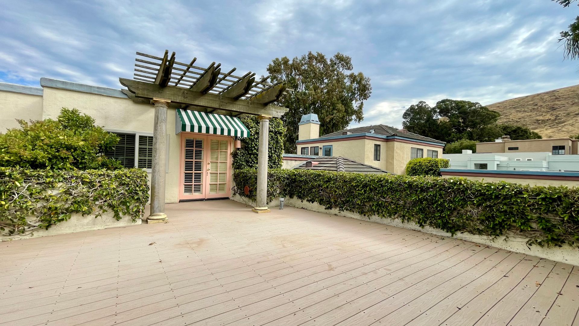 San Luis Obispo House: 585 Bluerock Dr.