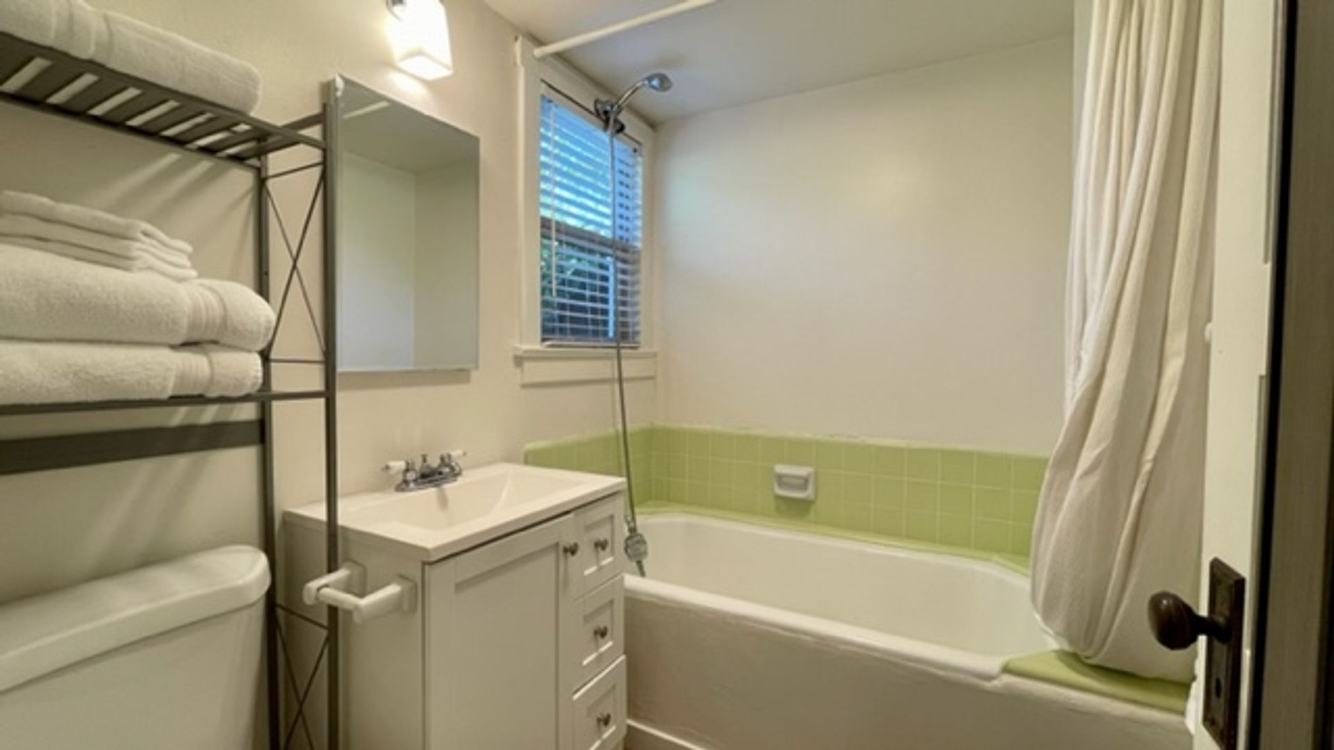 San Luis Obispo Multiplex: 1427 Morro Street Unit B