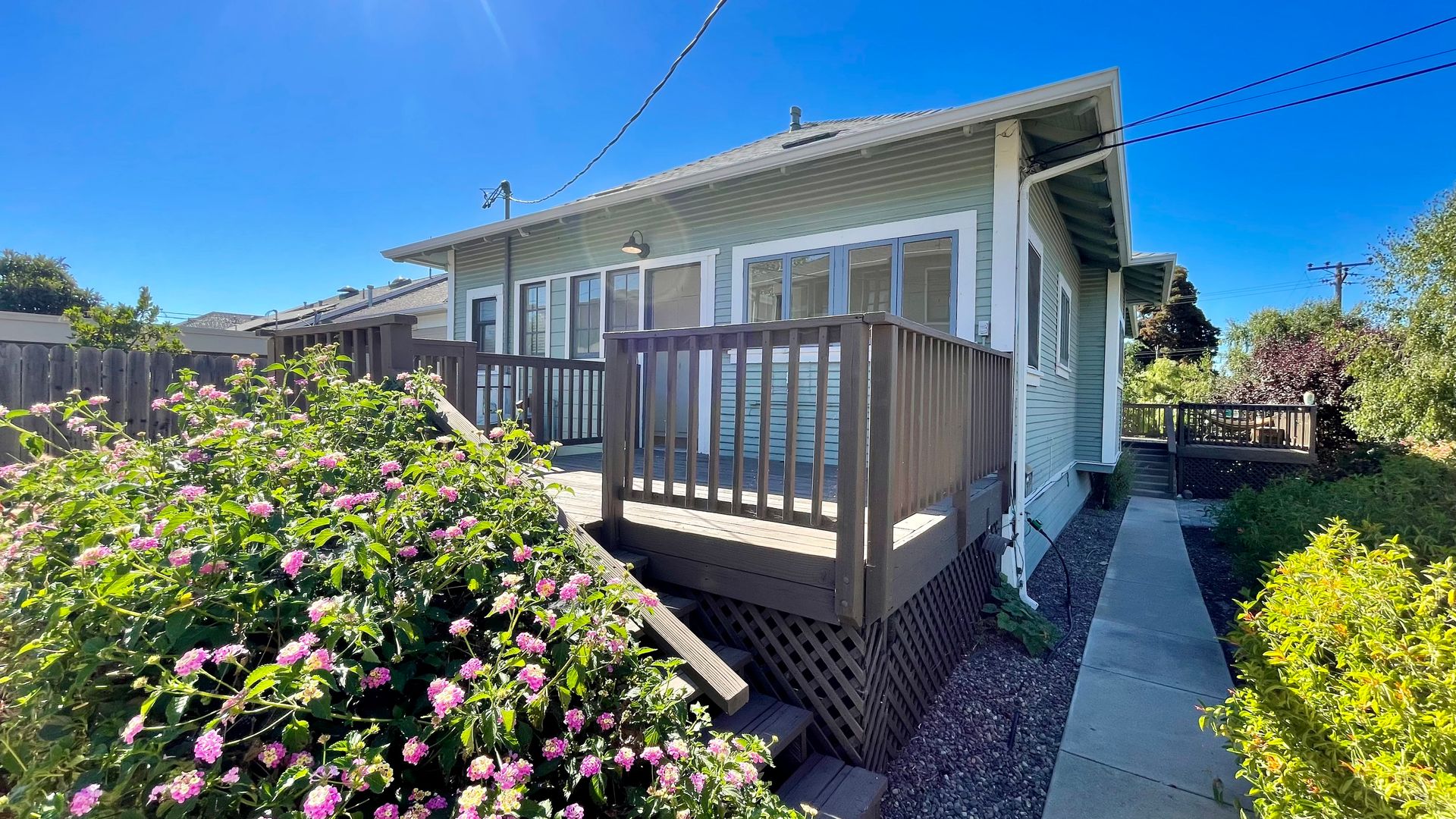 San Luis Obispo Apartment: 1707 Santa Rosa St.