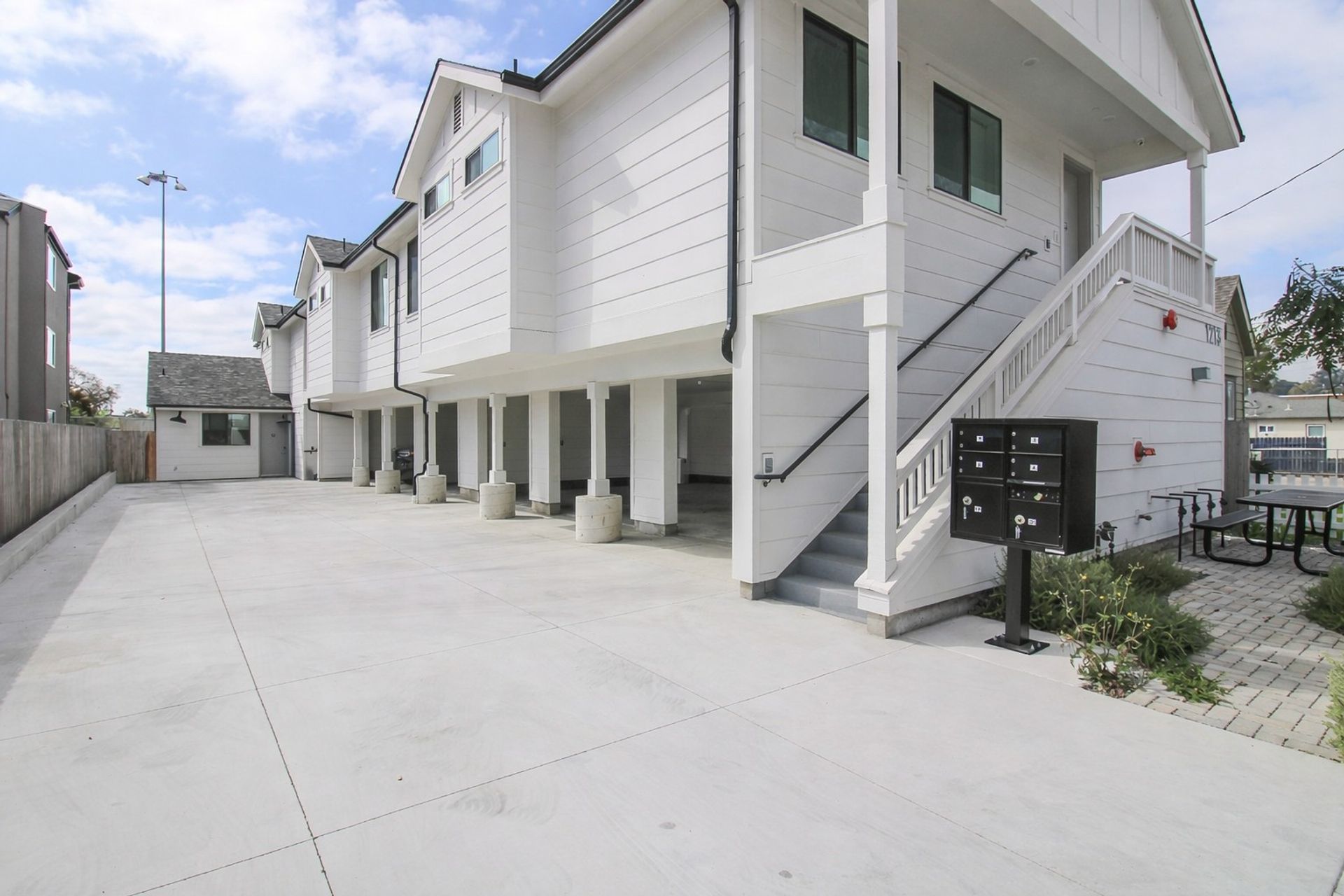 San Luis Obispo Apartment: 1213 Murray Street