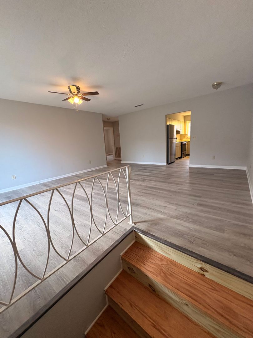 Chattanooga Apartment: 3403/3405 Gail Dr