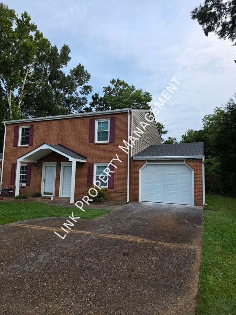 East Ridge Apartment: 5364  Haisten Court