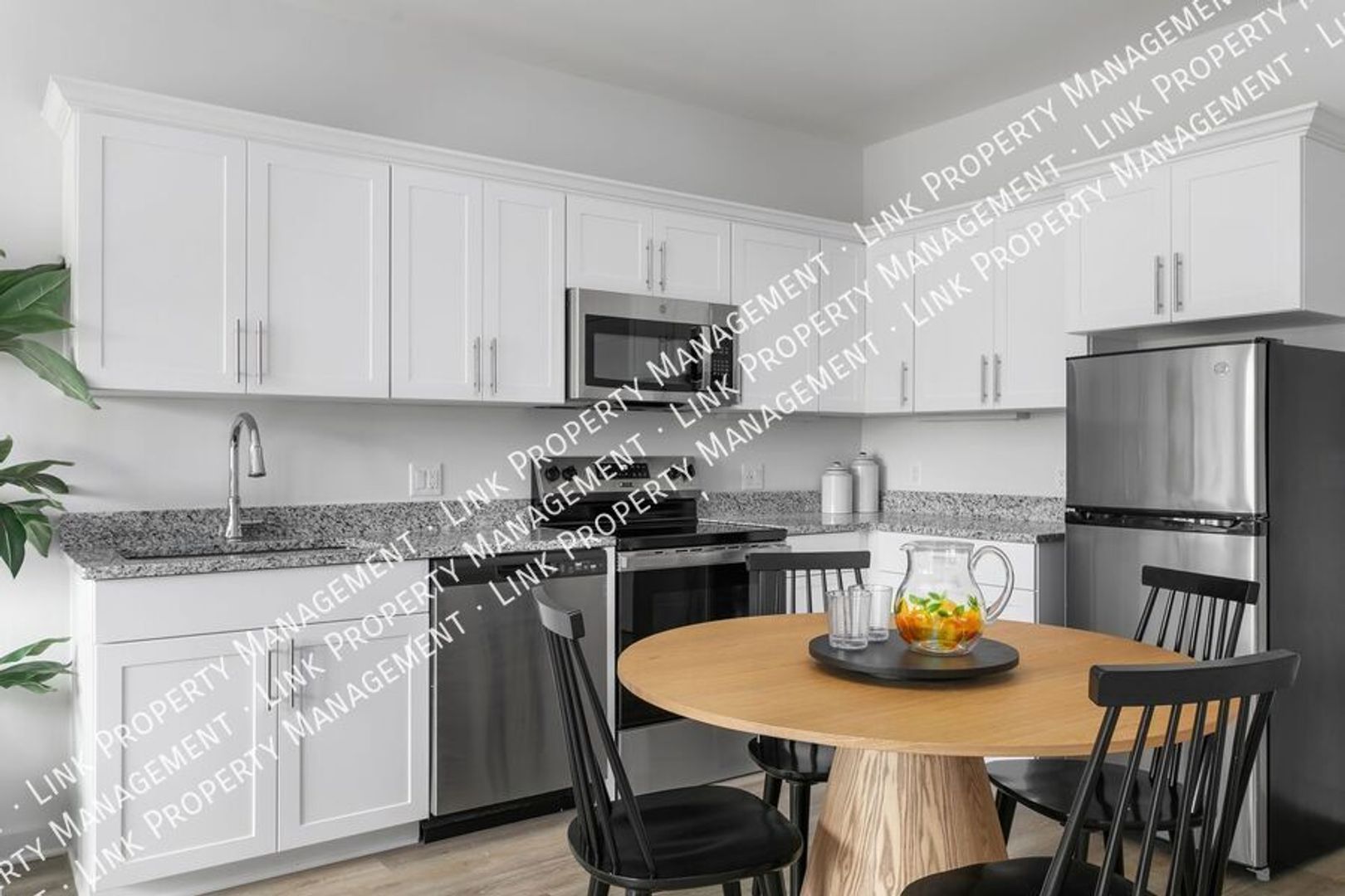 Chattanooga Apartment: 245 W 26th St - Flats Model 237