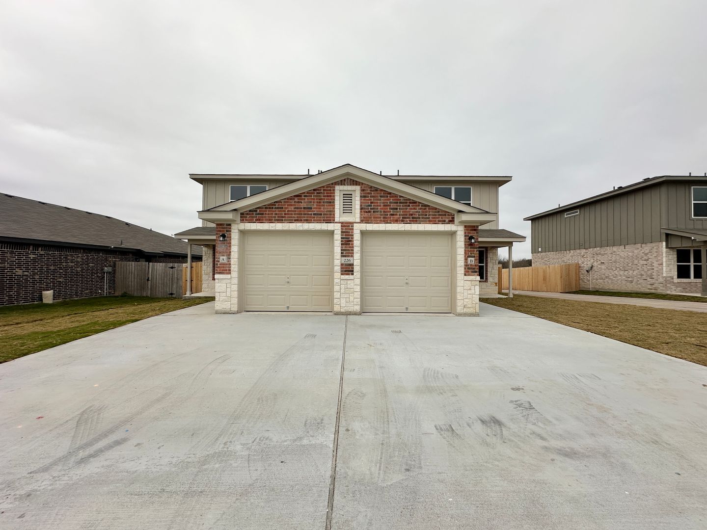 Temple Townhome: 226 B Dolphin Drive