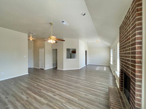 Listing photo thumbnail