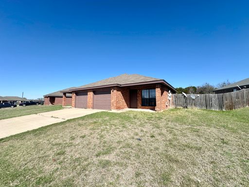 Listing photo thumbnail