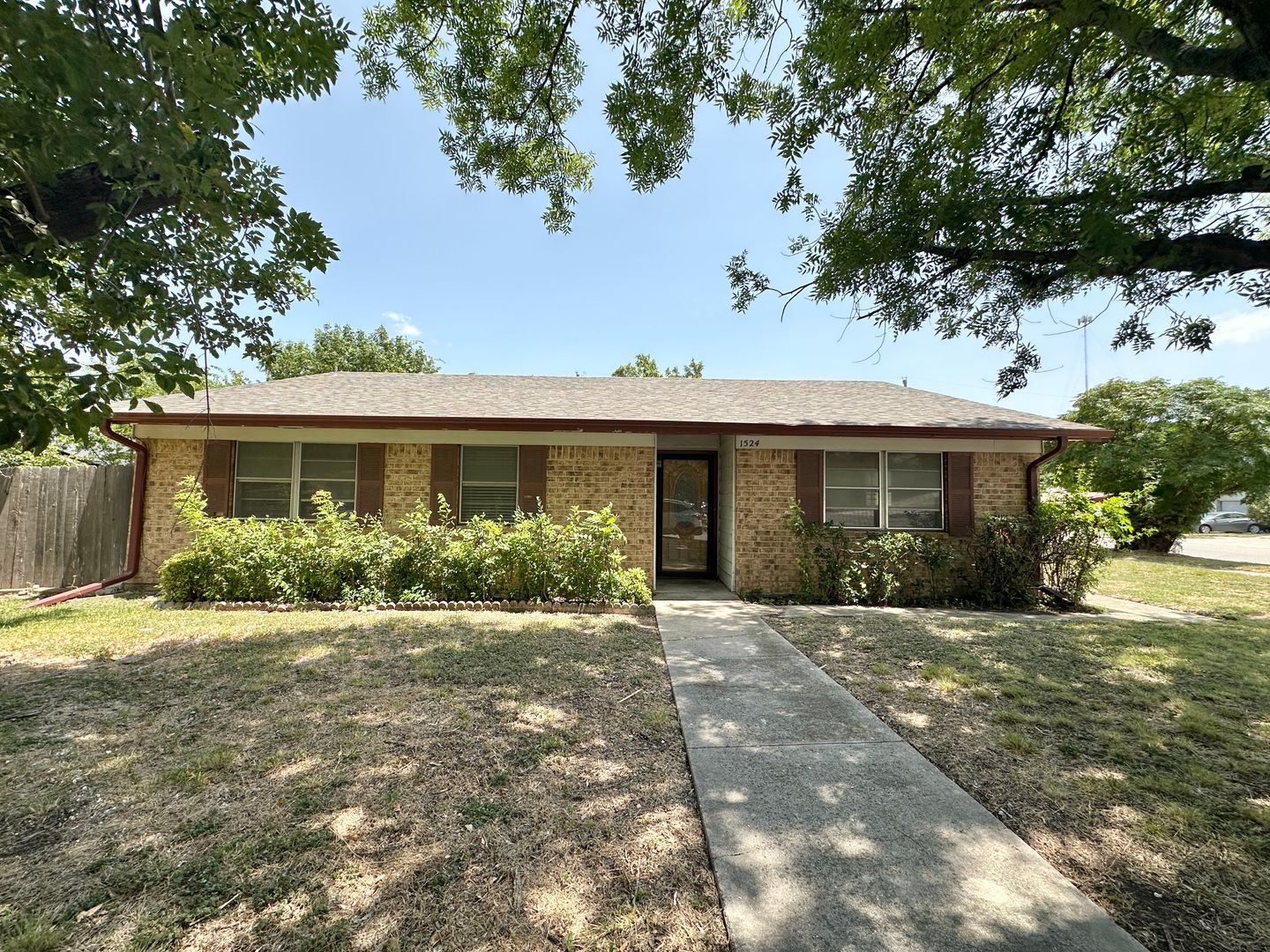Killeen House: 1524 Linda Ln