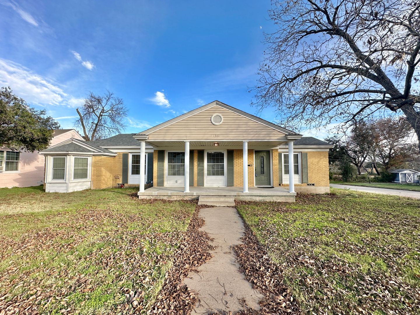 Temple House: 1301 N. 2nd Street