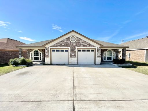 5906 A Harriet Tubman Ave, Killeen, TX 76543