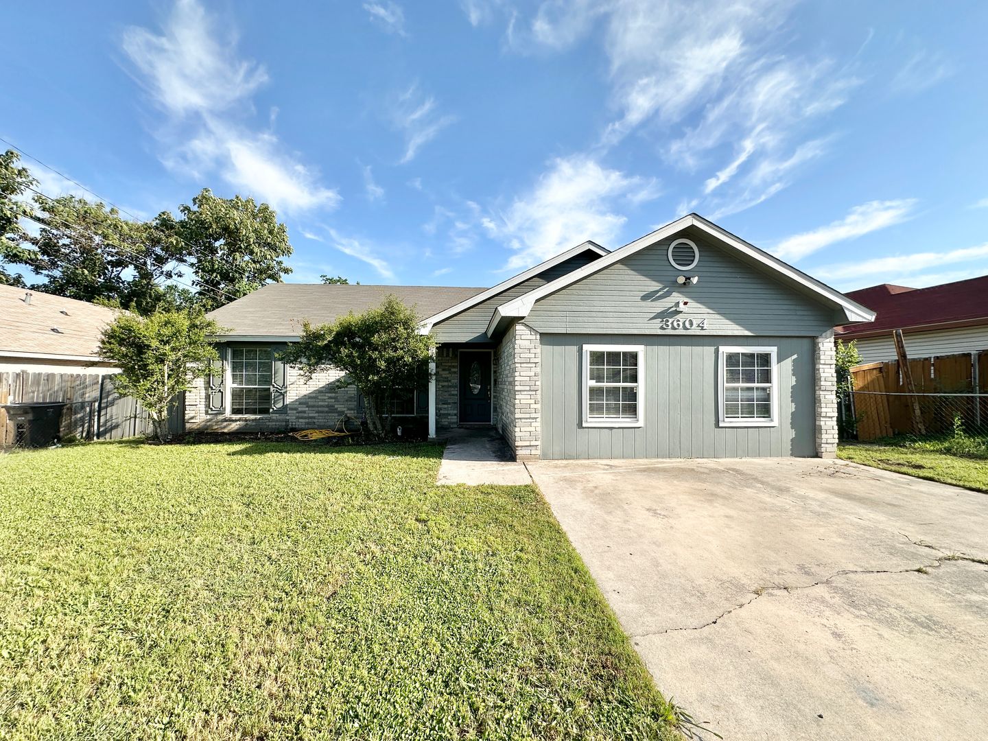 Killeen House: 3604 Saratoga Ave