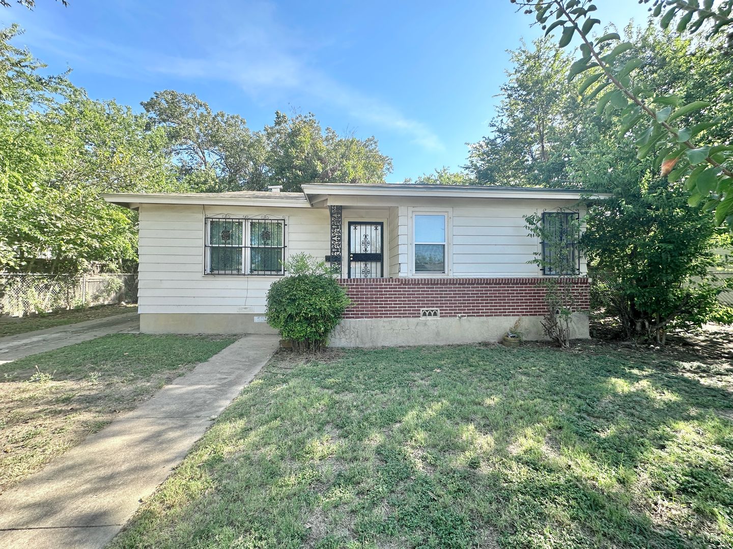 Killeen House: 505 Kern Dr