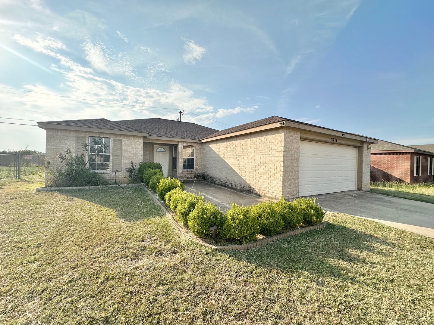 Killeen House: 3711 Lakecrest Drive