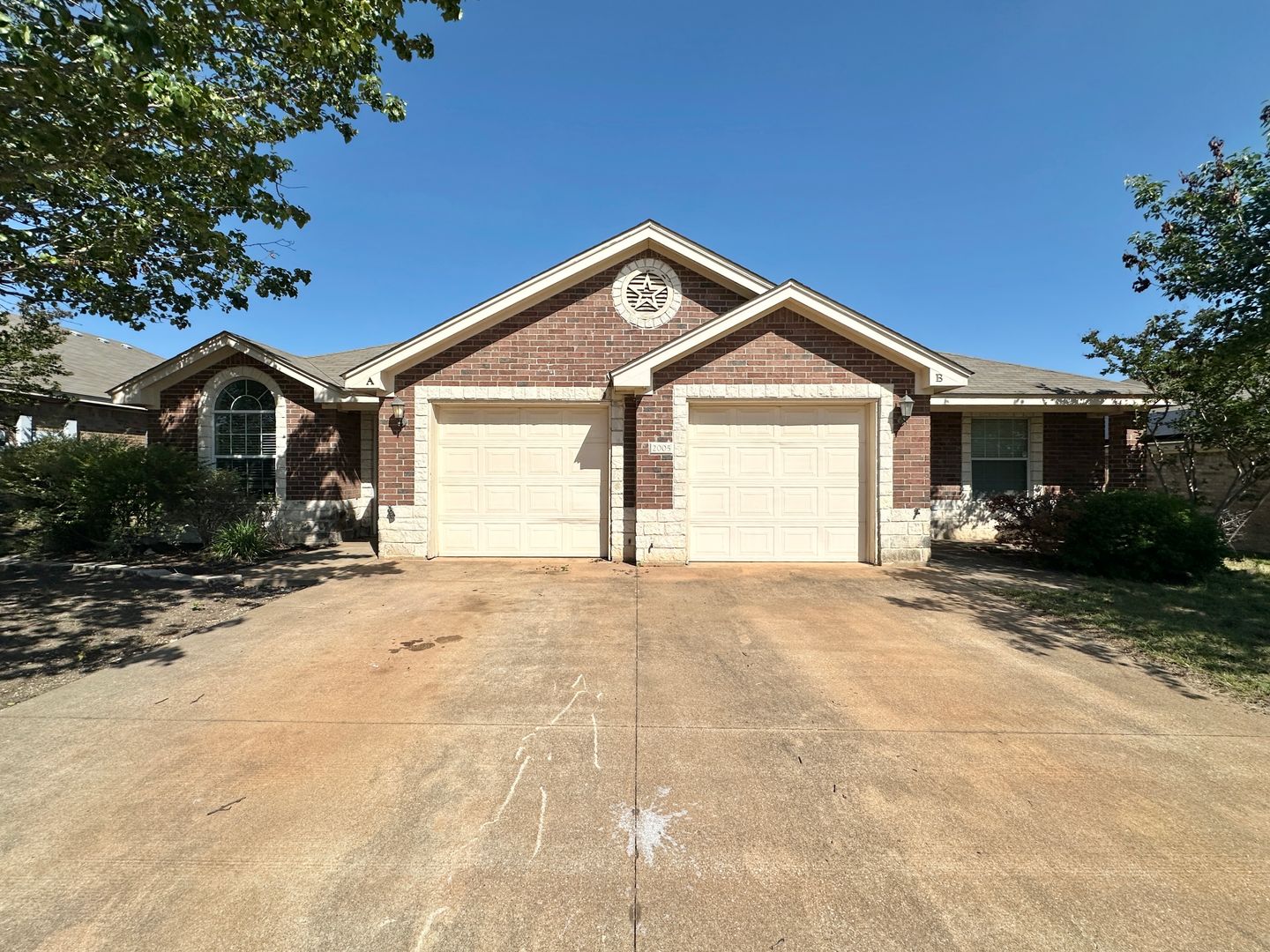 Killeen Multiplex: 2005 Charleston Court