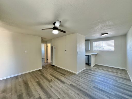 Listing photo thumbnail