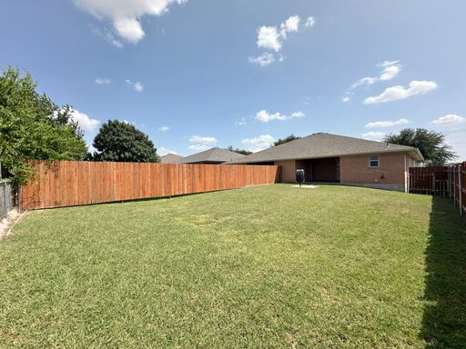 Listing photo thumbnail