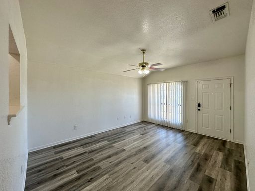 Listing photo thumbnail