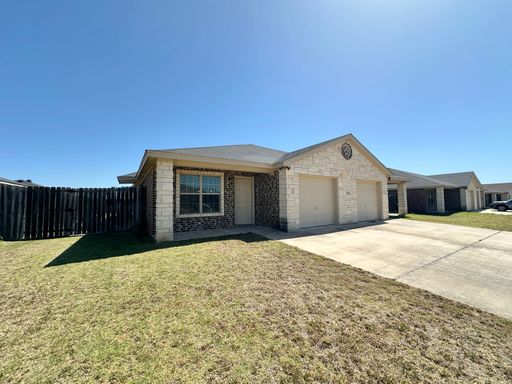 Listing photo thumbnail