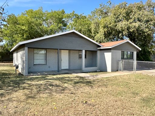Listing photo thumbnail