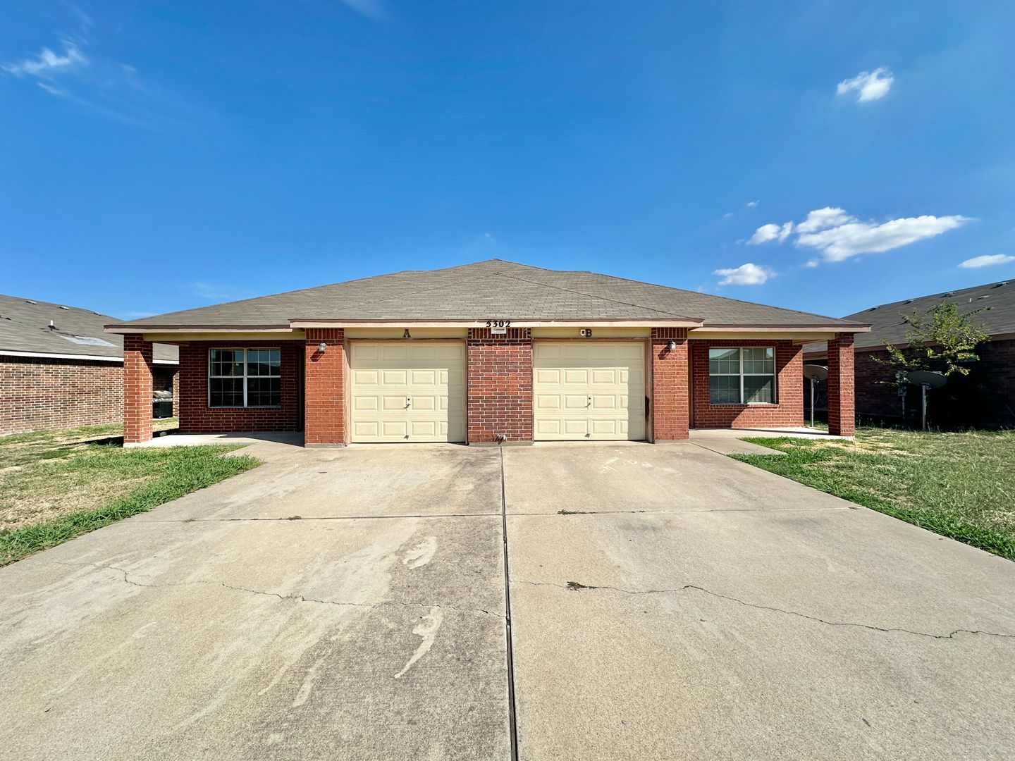 Killeen Multiplex: 5302 Lauren Lea Drive