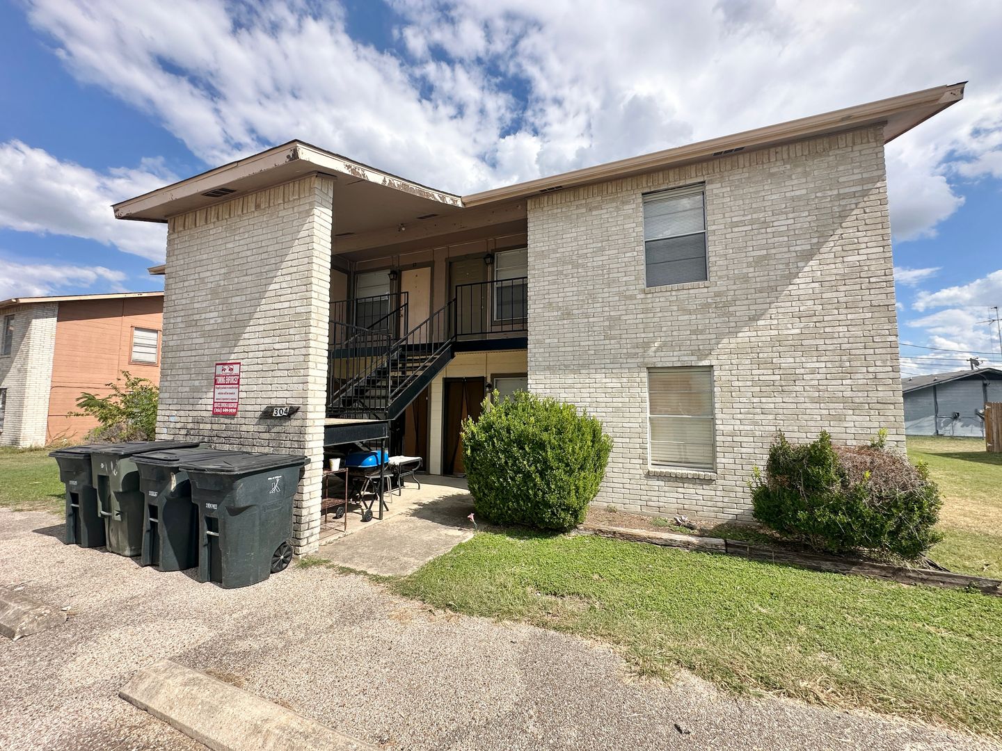 Killeen Apartment: 1304 Quail Cir