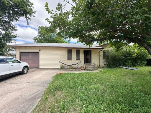 807 S 25TH, COPPERAS COVE, TX 76522