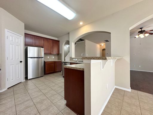 Listing photo thumbnail