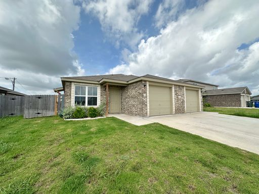 Listing photo thumbnail