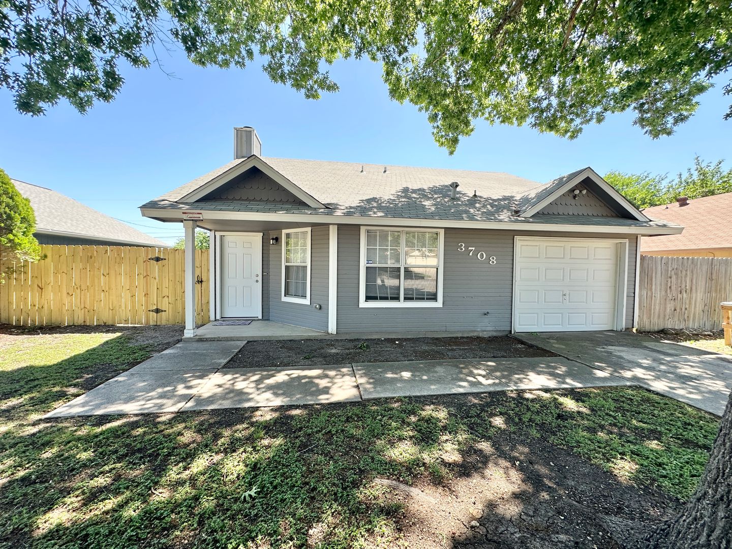 Killeen House: 3708 Trotwood Trl