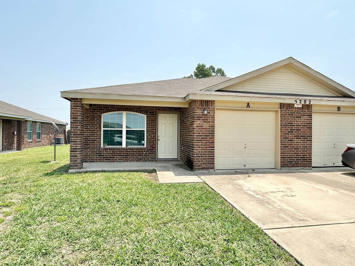 Killeen Multiplex: 5202 Lauren Lea Drive