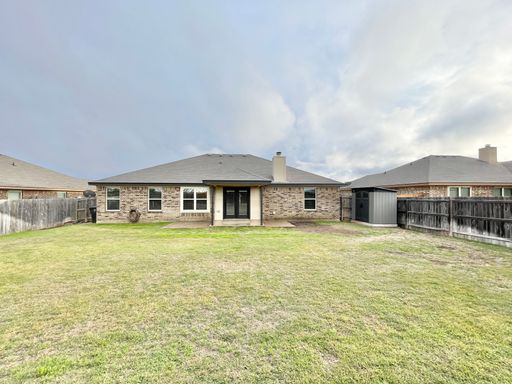 Listing photo thumbnail
